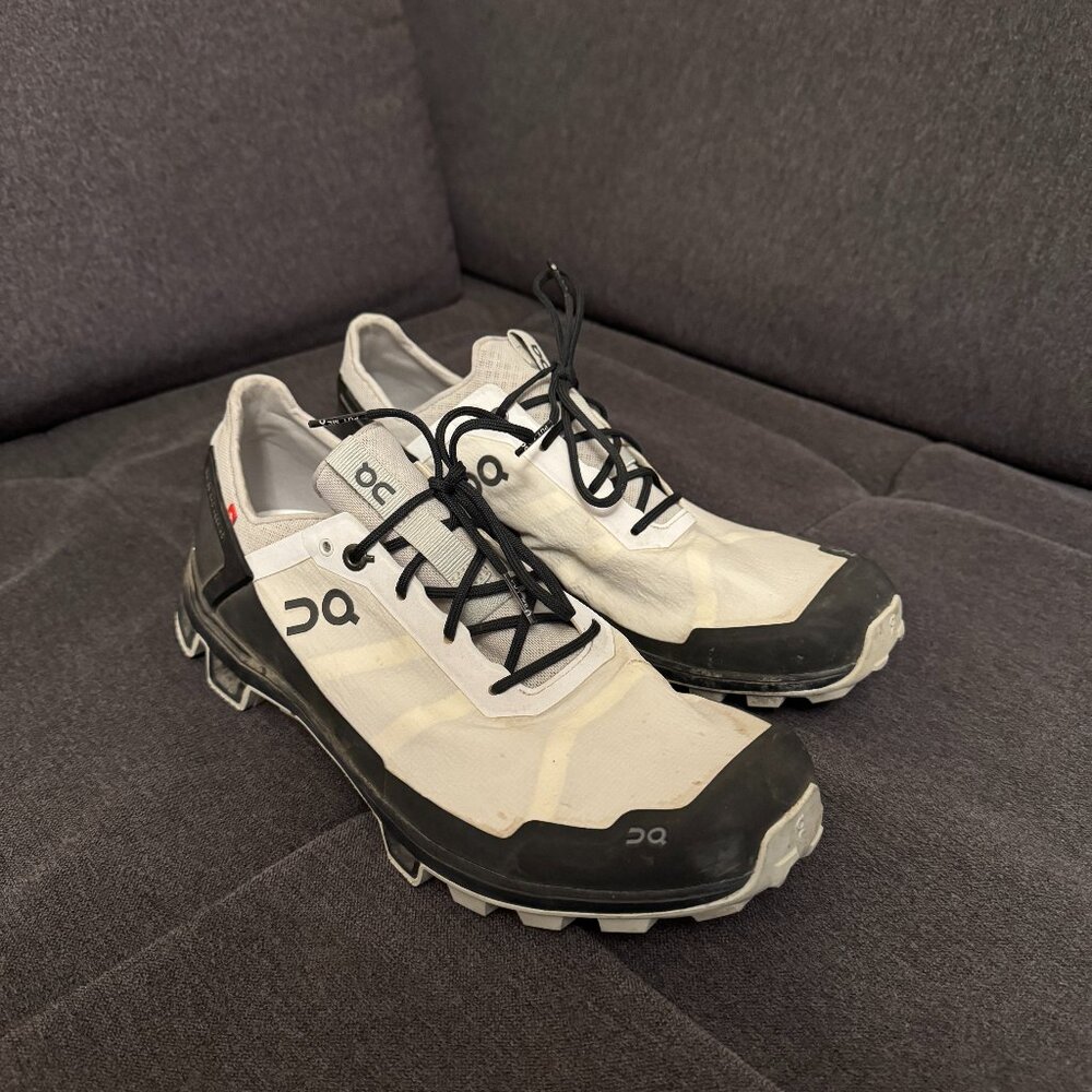 On Cloudventure Peak 2.0 - White / Black - Men's 9 EU 42.5